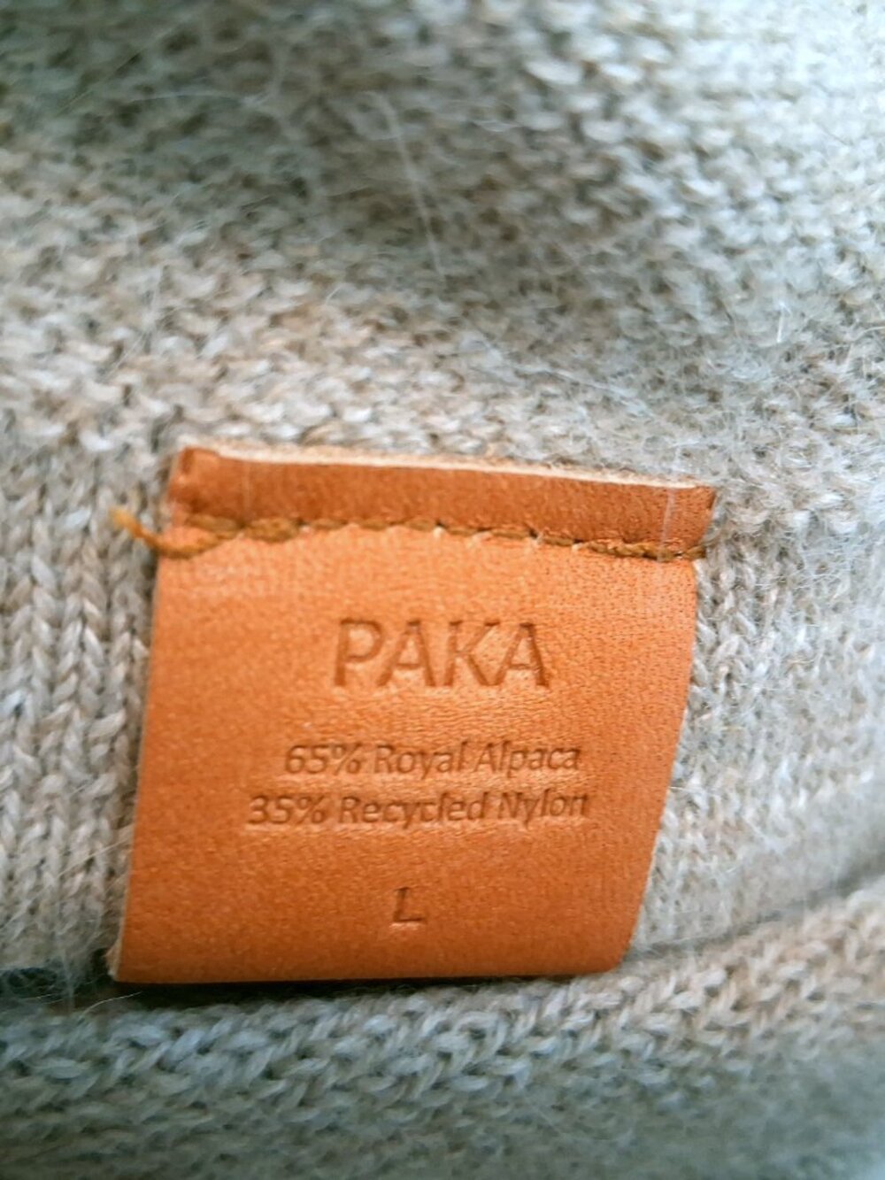 PAKA The Hoodie Alpaca Sweater Tan Unisex Women Men L - Picture 10 of 11